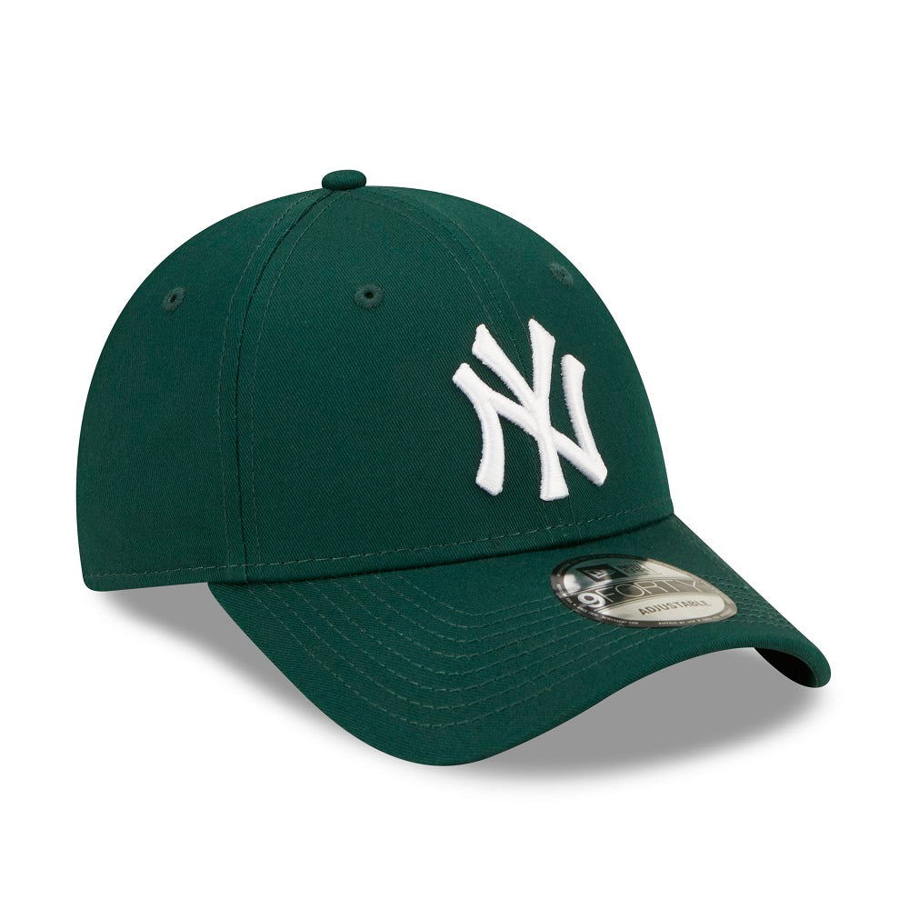 New Era New York Yankees Essential Baseball Trucker Cap Green