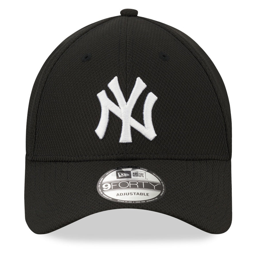 New York Yankees 9FORTY Diamond Era Essential Black/White Cap