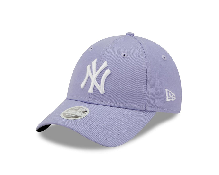 New York Yankees 9FORTY League Essentials Womens Lilac Cap