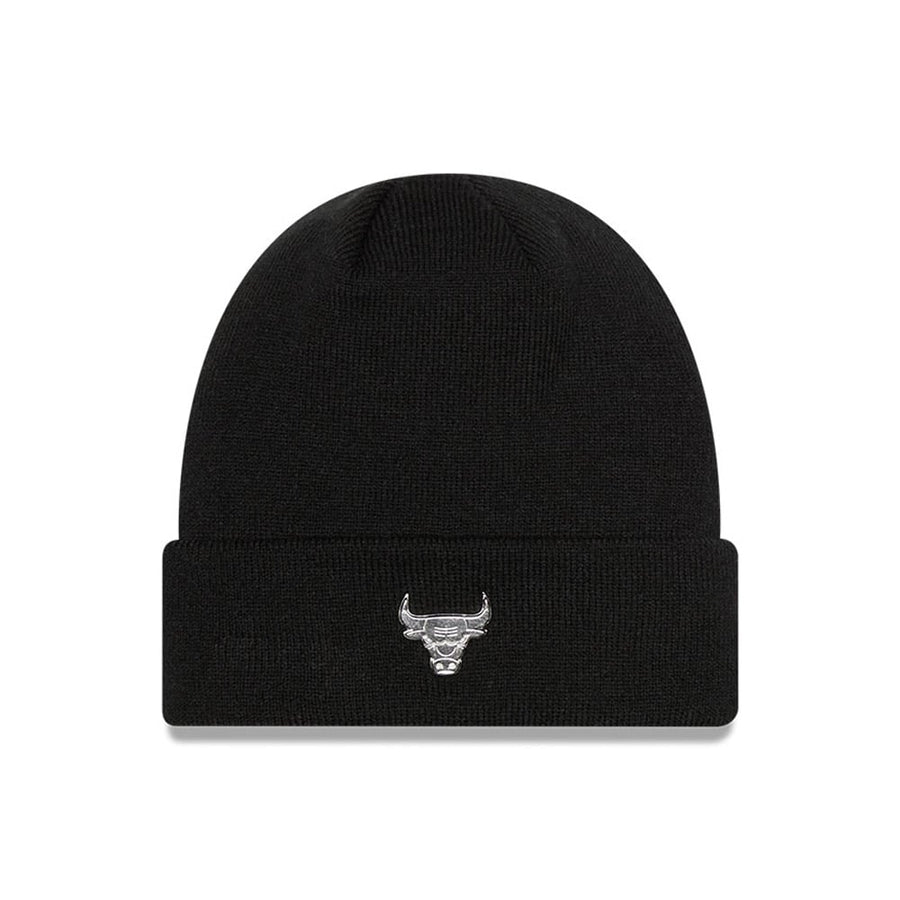 Chicago Bulls Metallic Badge Cuff Black Beanie