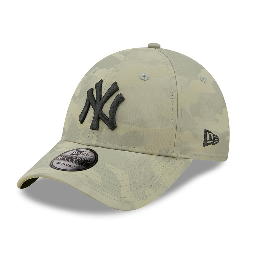 New York Yankees 9FORTY Tonal Camo Green Cap