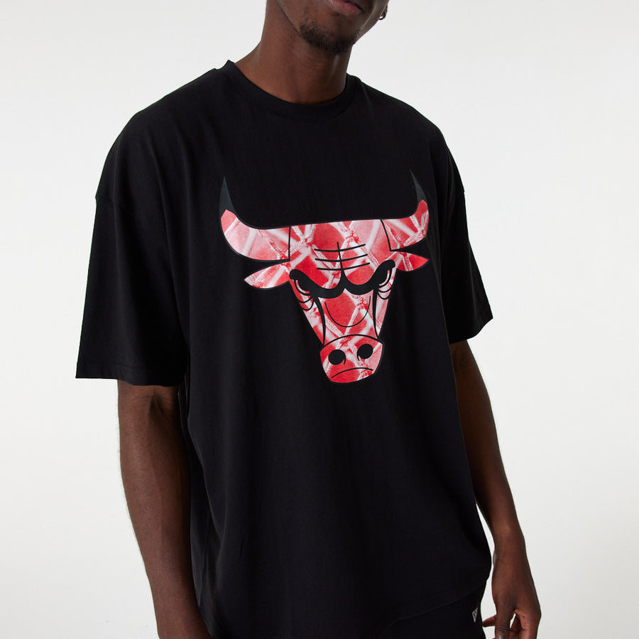 Chicago Bulls NBA Infill Logo Over Sized Black Tee