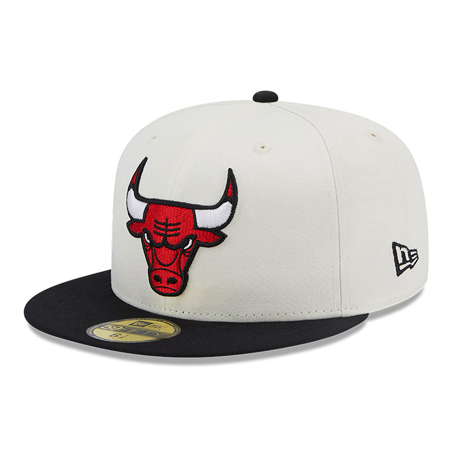 Chicago Bulls 59FIFTY Championships White/Black Cap