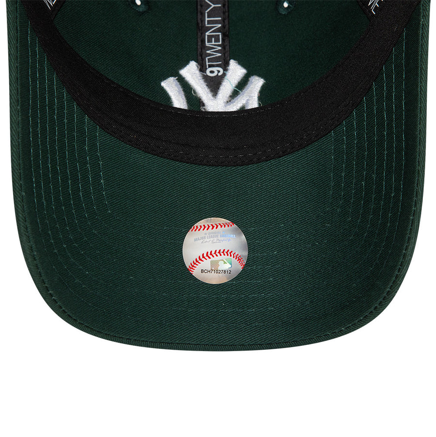 New York Yankees 9TWENTY League Essential Dark Green Cap