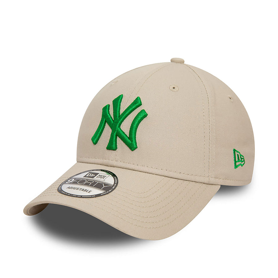 New York Yankees 9FORTY League Essential Stone Cap