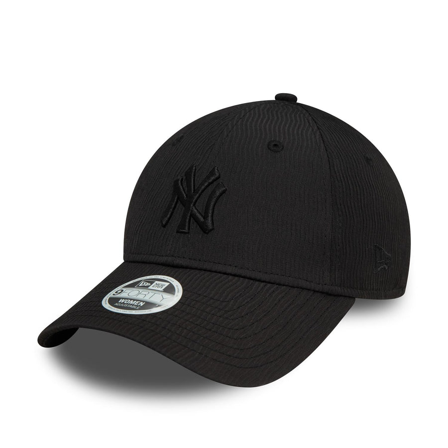 New York Yankees 9FORTY Womens Ruching Black Cap