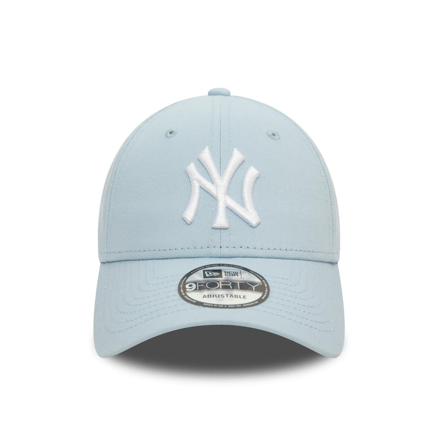 New York Yankees 9FORTY League Essential Blue Cap