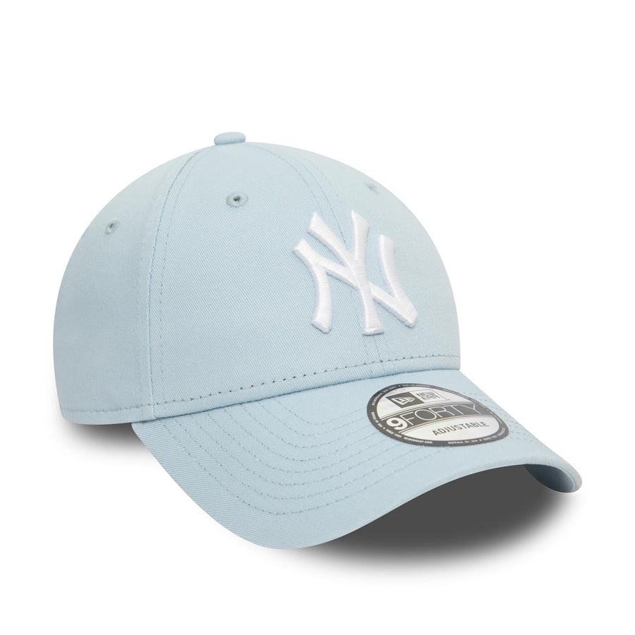 New York Yankees 9FORTY League Essential Blue Cap