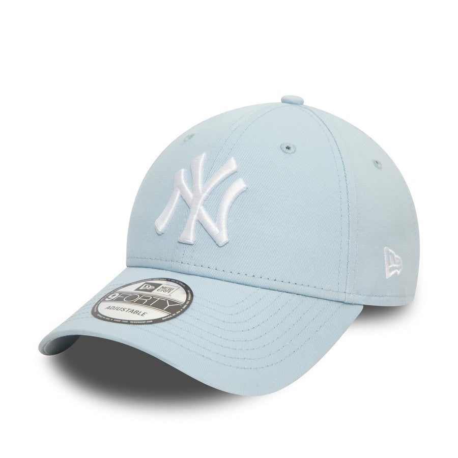 New York Yankees 9FORTY League Essential Blue Cap