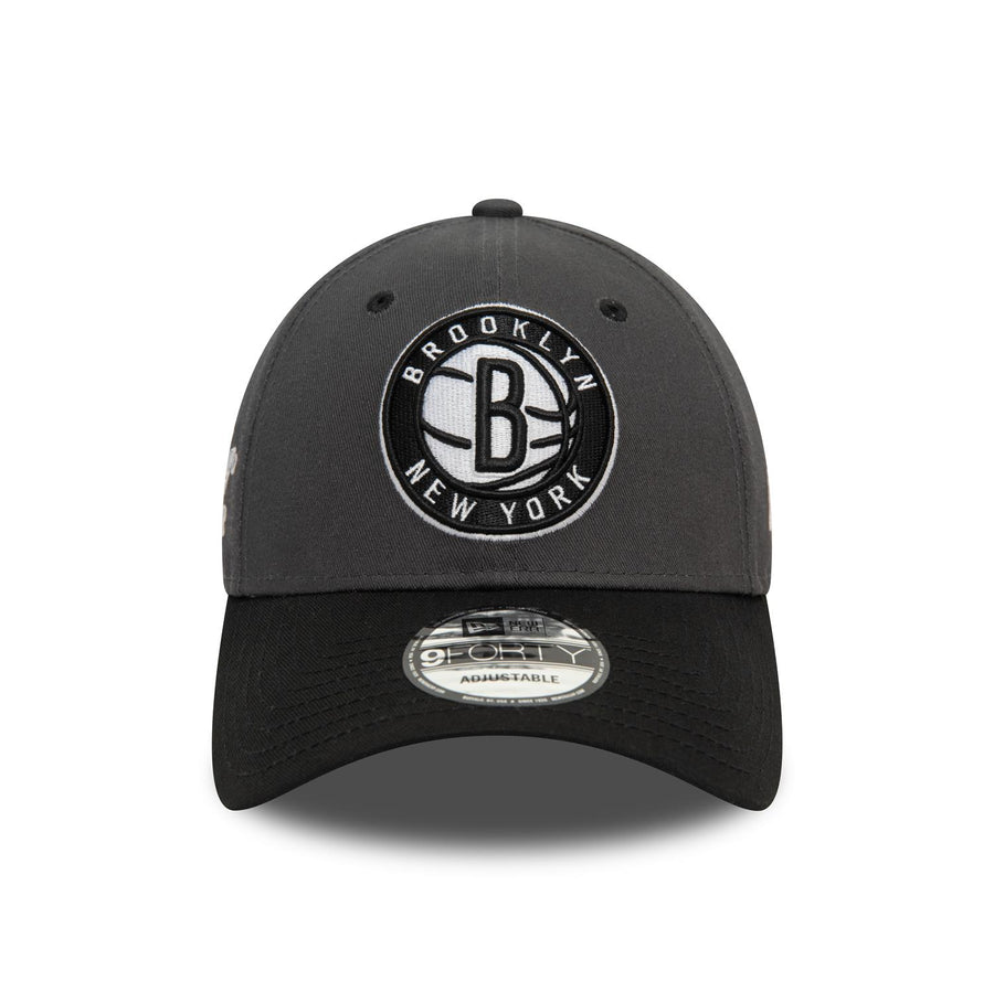 Brooklyn Nets 9FORTY NBA Side Patch Graphite Cap