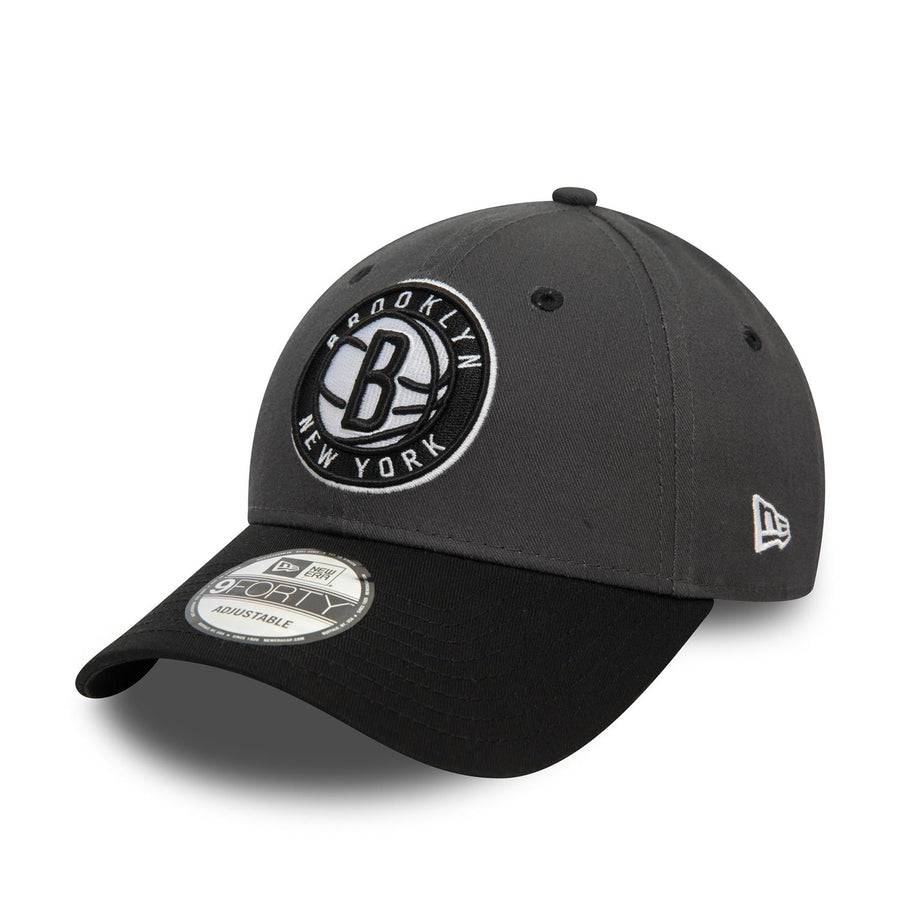 Brooklyn Nets 9FORTY NBA Side Patch Graphite Cap