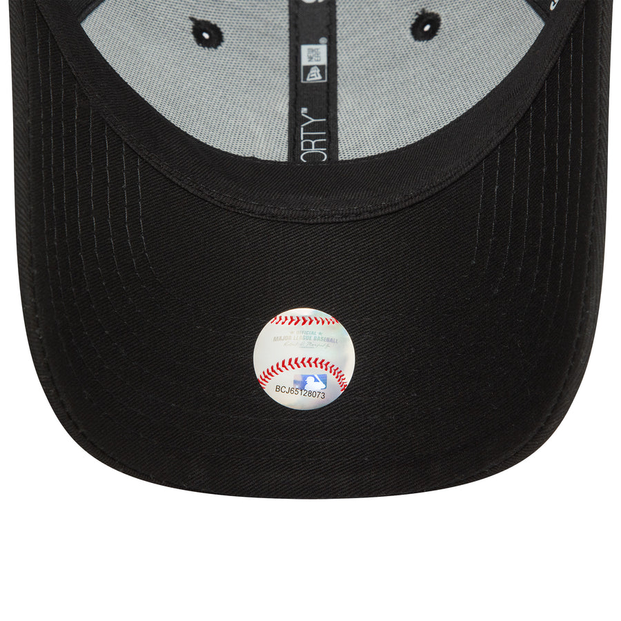 New York Yankees 9FORTY Kids League Essential Black Cap