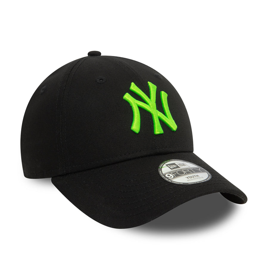 New York Yankees 9FORTY Kids Neon Black/Green Cap