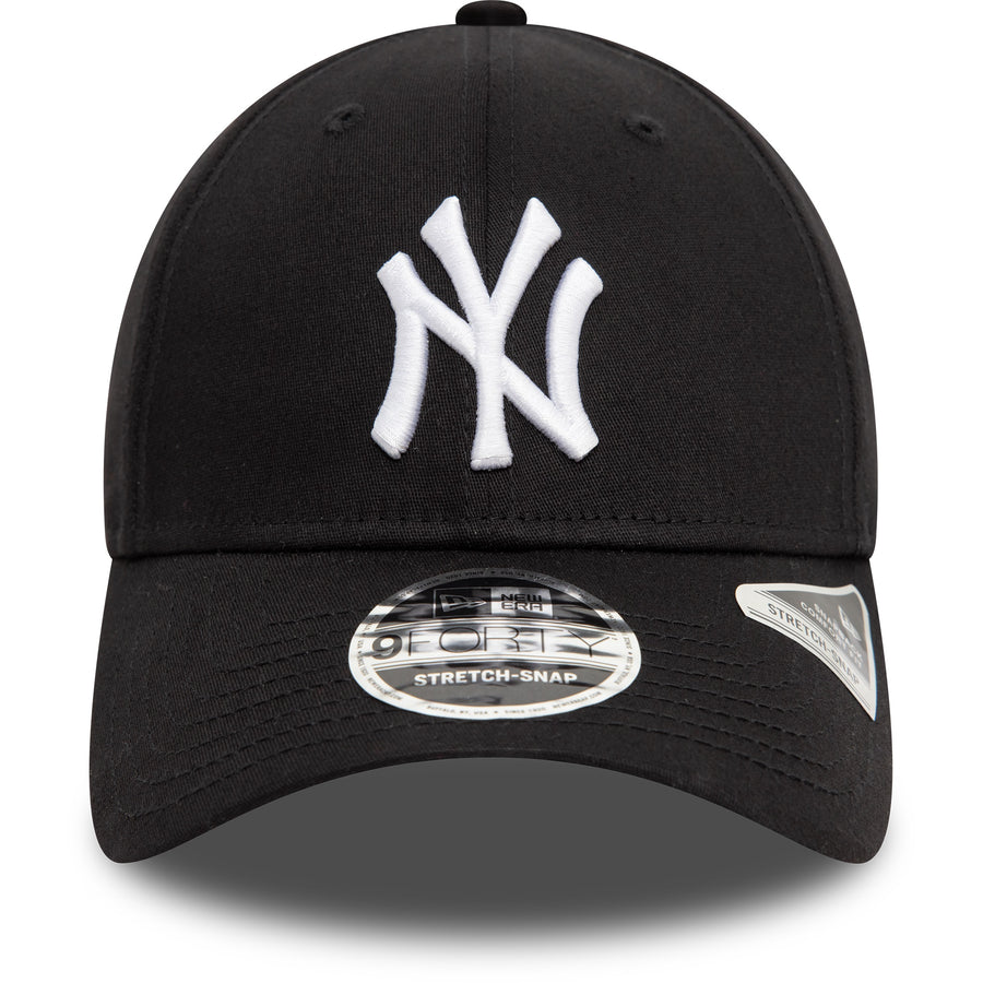 New York Yankees 9FORTY MLB Stretch Snap Black Cap