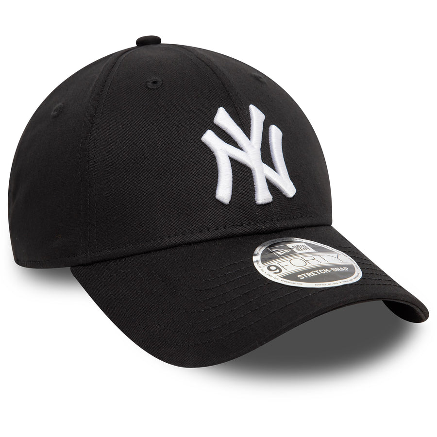 New York Yankees 9FORTY MLB Stretch Snap Black Cap