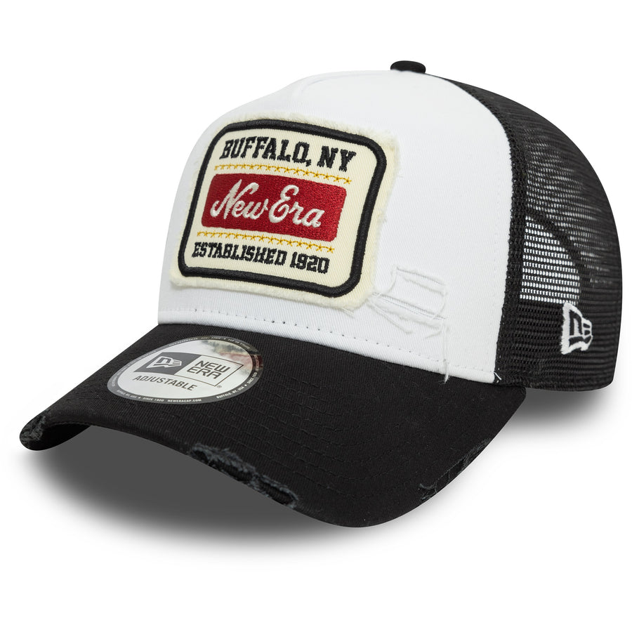 New Era 9FORTY Patch Distressed A-Frame White/Black Trucker Cap