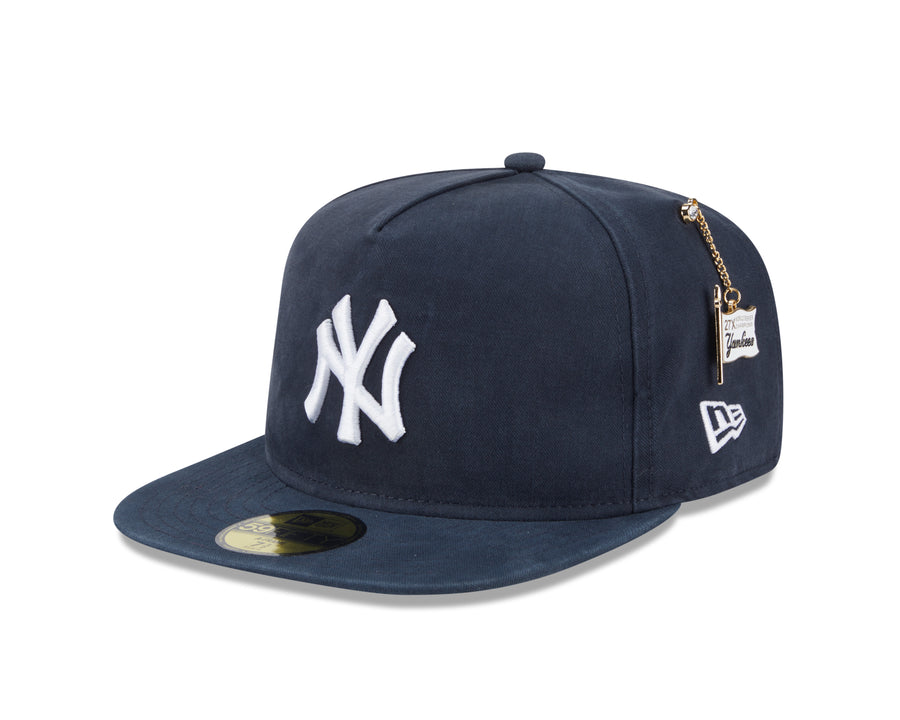 New York Yankees 59FIFTY Championship Side Flag Navy Cap