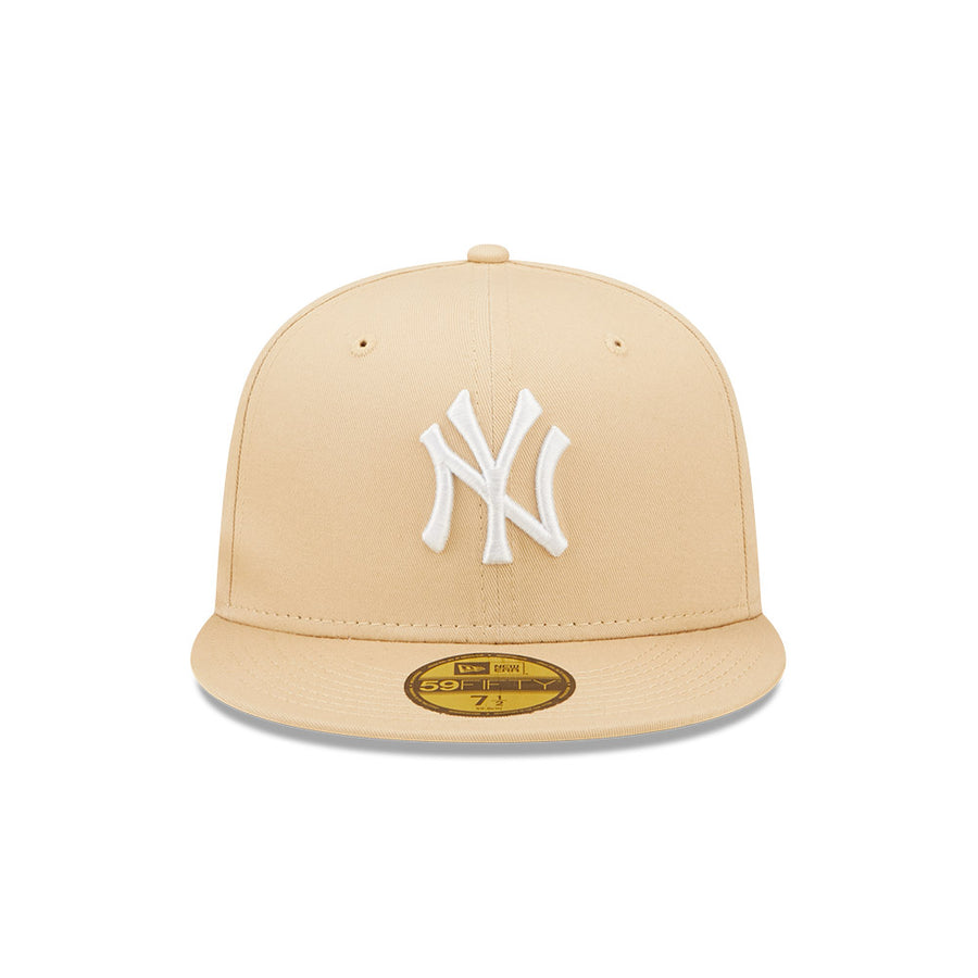 New Era Flat Brim 59FIFTY The Elements Earth Pin New York Yankees MLB Beige  and Green Fitted Cap