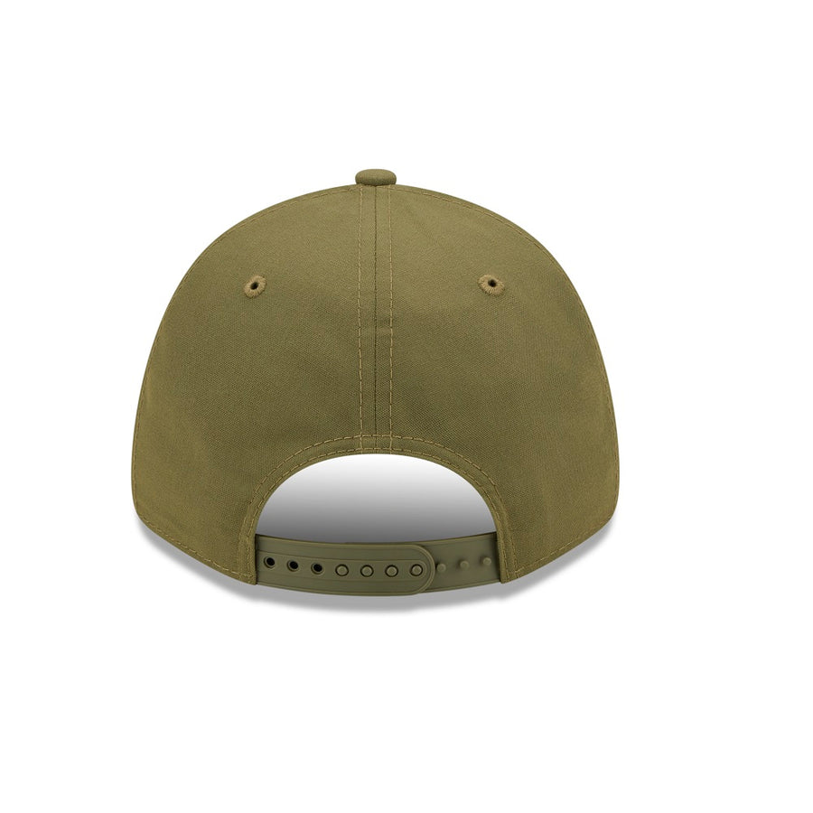 Los Angeles Lakers 9FORTY Repreve® Olive Cap