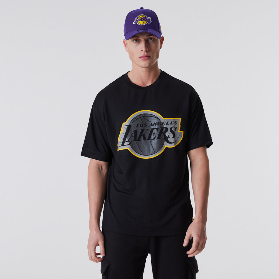 New era NBA Metallic Los Angeles Lakers Oversize Short Sleeve T-Shirt